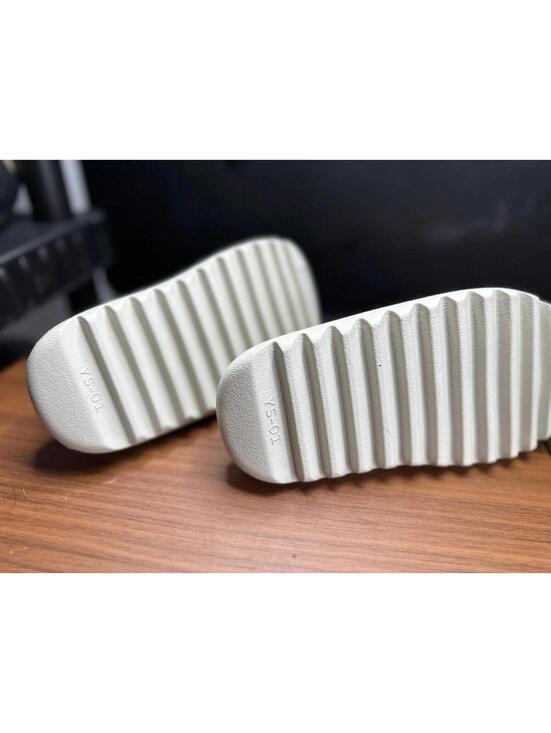 YZY Yeezy Slide \